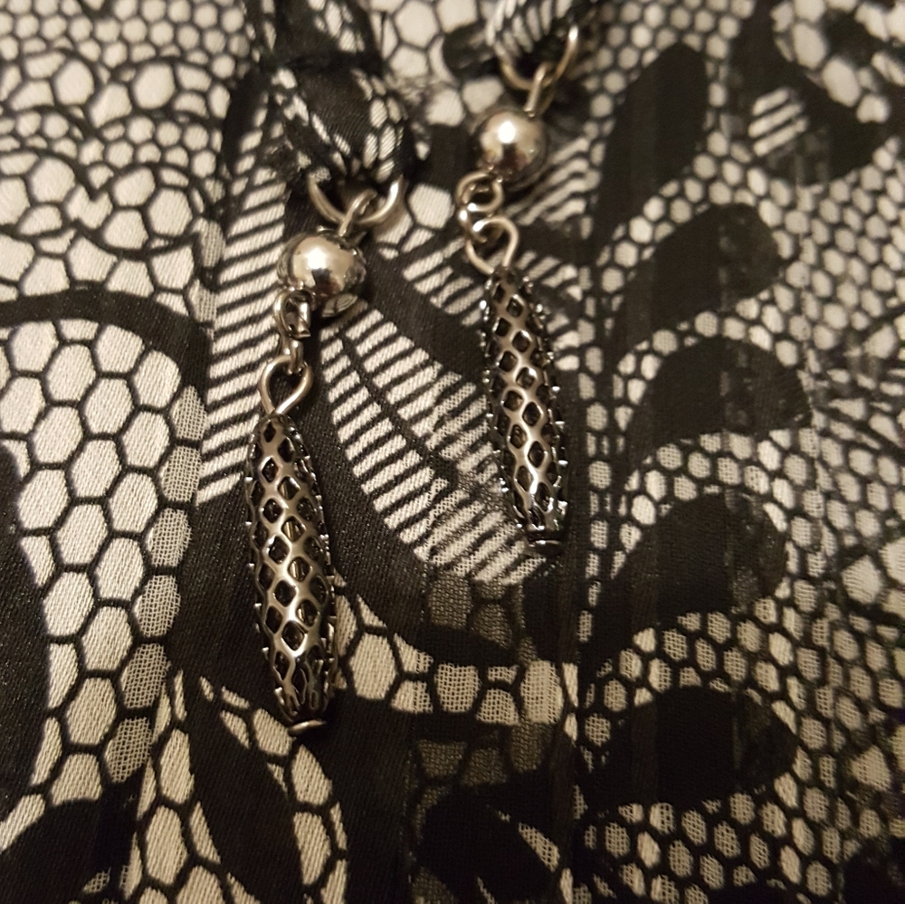 Blouse - Picture 2 of 7